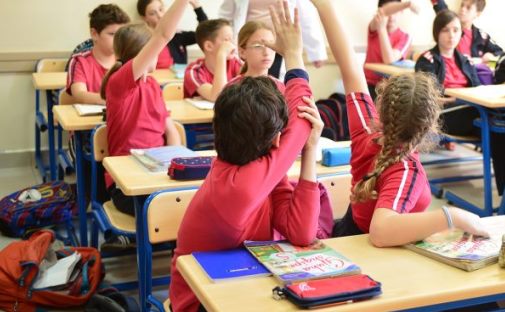 Shqiperia ben hapa pas ne arsim: Rritet perqindja e popullsise pa ciklin e detyrueshem